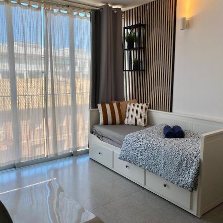 Acogedor Apartamento فالنسيا المظهر الخارجي الصورة