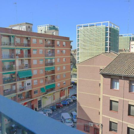 Acogedor Apartamento فالنسيا المظهر الخارجي الصورة